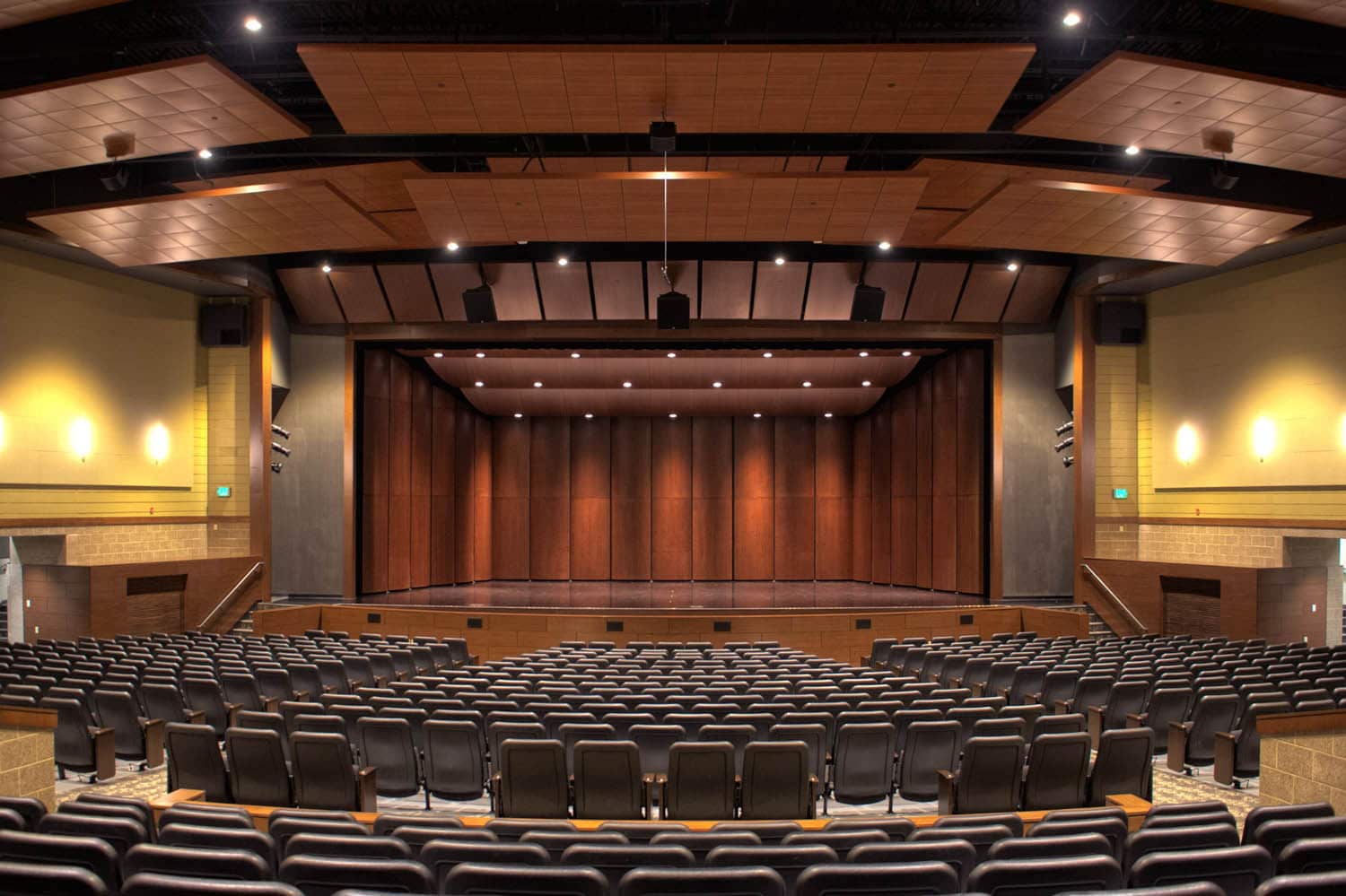 FRANKLIN HIGH SCHOOL GETS BROADWAY-QUALITY SOUND USING DANLEY SOUND LABS  LOUDSPEAKERS, SUBWOOFERS, AND STAGE MONITORS | Danley Sound Labs