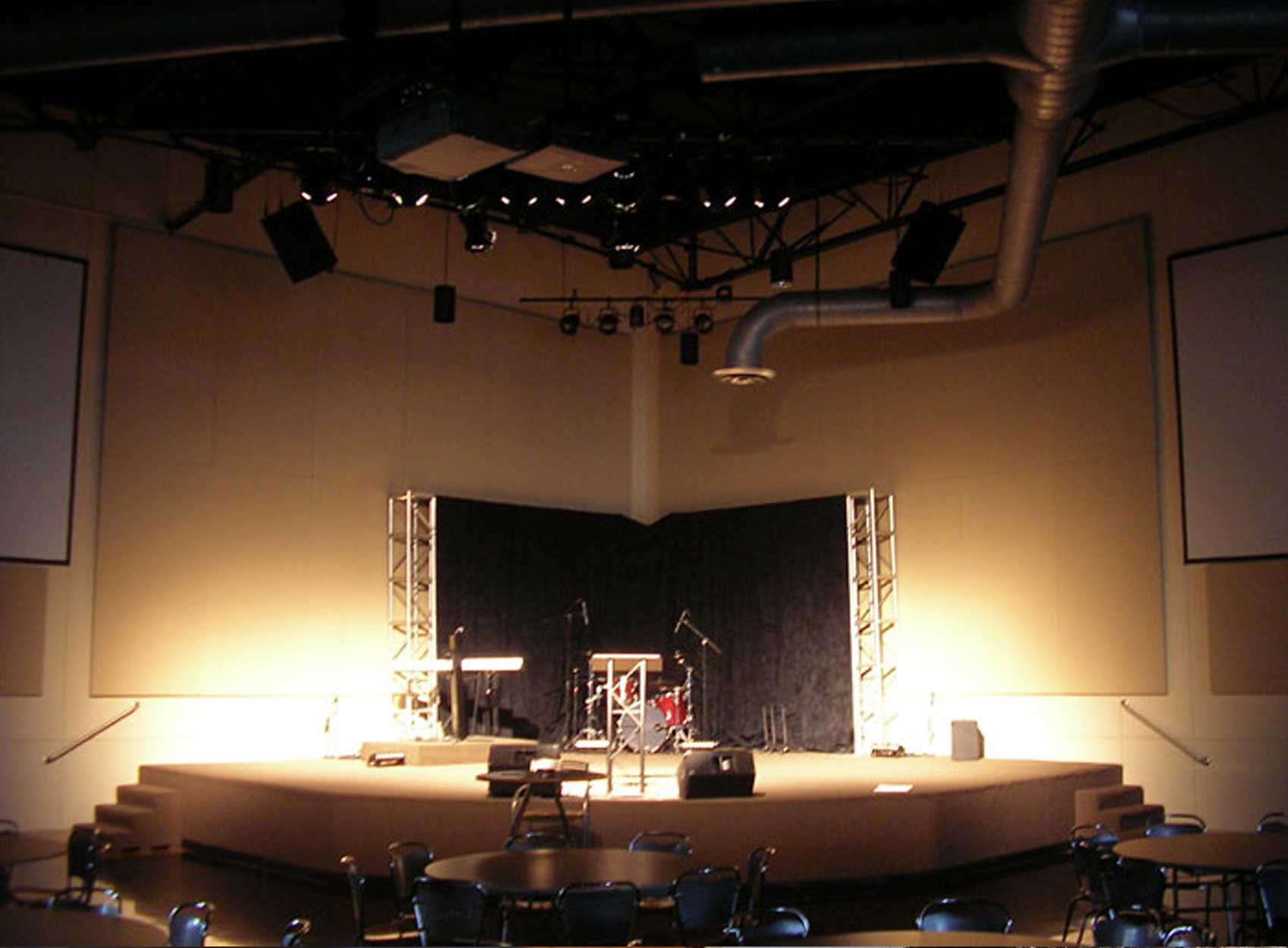 Free Chapel Youth Worship Center