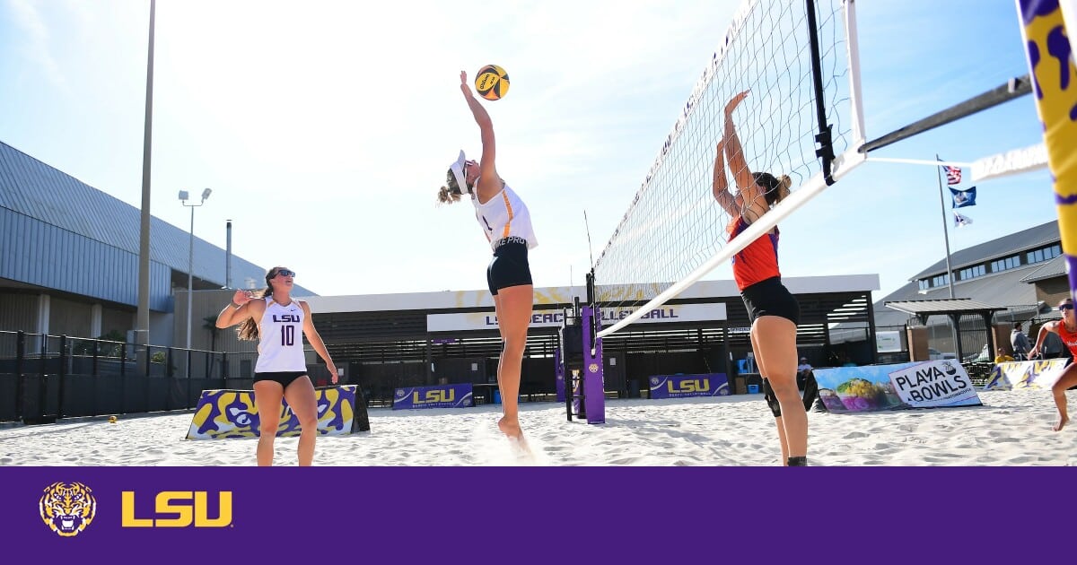 lsu-beach-volleyball-court-game